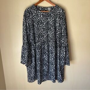 ASOS NWT Women’s Black and White Leopard Animal Print Curve Dress
